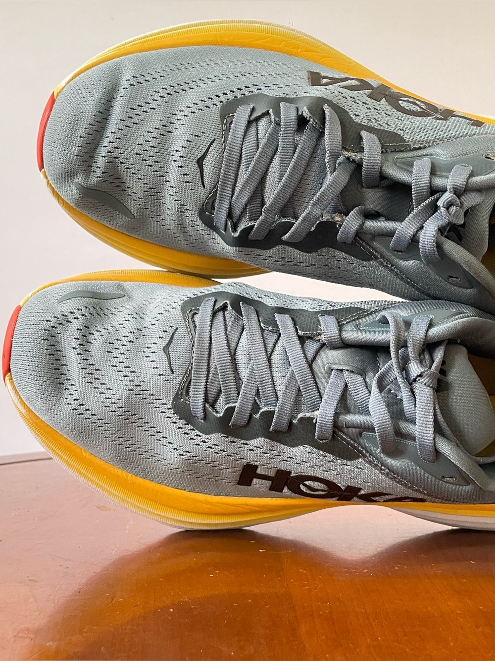Hoka Bondi 8 Men’s Running Shoes | US 10.5 - Picture 5 of 9